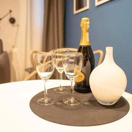 Apartment Residenza Carlo E Sofia - Affitti Brevi Italia